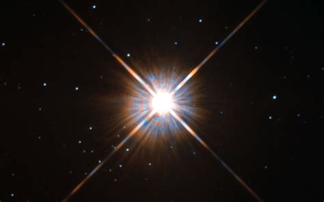 Proxima Centauri, Nearest Star to Sun, Seen by Hubble Telescope (Photo ...