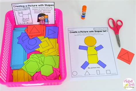 Kindergarten Math Curriculum: Shapes | Kindergarten math, Kindergarten math curriculum, Shape ...