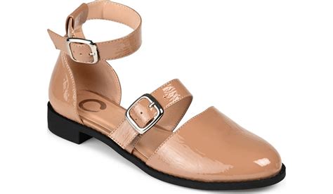 Journee Women's Constance Flat | Famous Footwear