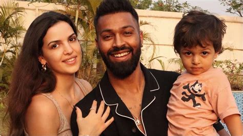 Hardik Pandya's wife Natasa Stankovic pregnant for the second time? Here's the truth – India TV