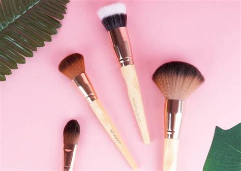 Tesco Launches Bioplastics Makeup Brushes