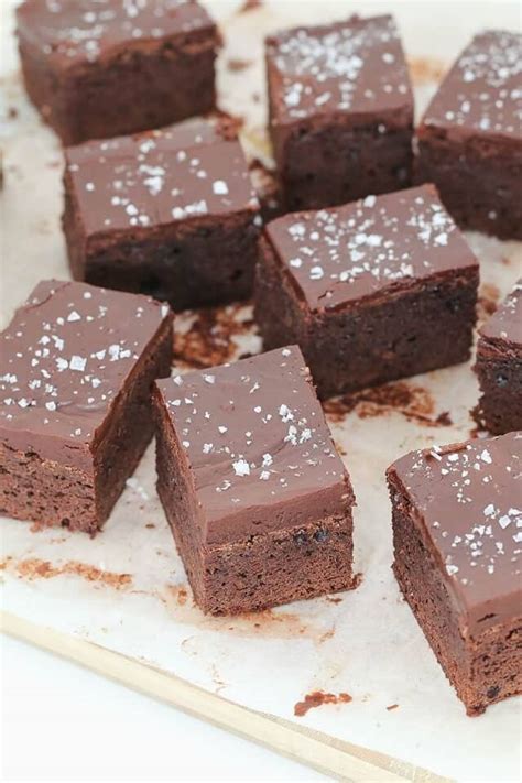 18 Best Irish Desserts Recipes - The Cheerful Spirit