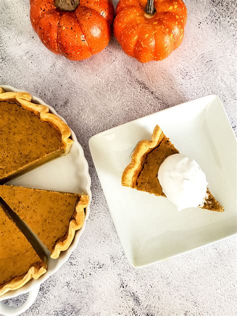 Copycat Costco Pumpkin Pie Recipe - Sunday Desserts