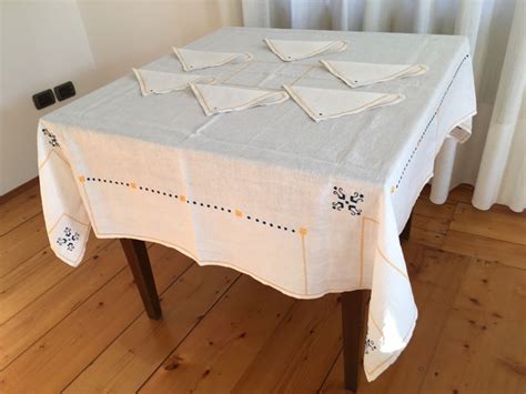 Nappe et 6 serviettes de table - brodées à la main - 7 - - Catawiki