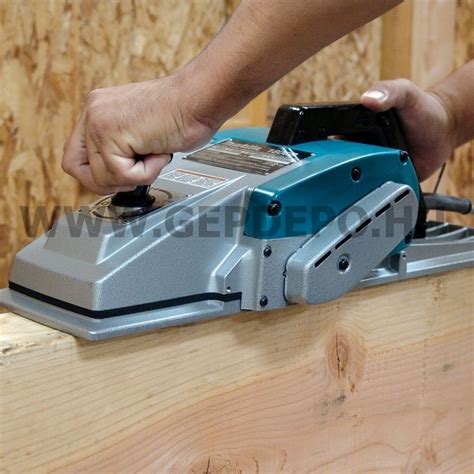 Makita 1806B ácsgyalu | Elektromos kéziszerszám | Faipari gép | Gyalu