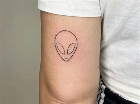 Simple Ufo Tattoo