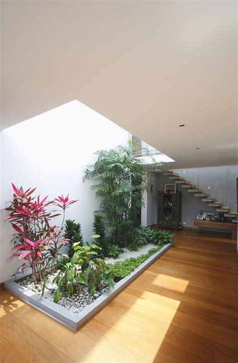 20 Indoor Garden Designs that Will Bring Life Into the Home | Home ...