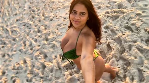 🌊 4k Brazilian Girl Discovers Paradise at Camboinhas Beach with Miss Bebesota! ☀️🏖️ - YouTube