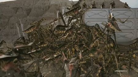 Starship Troopers GIF - Find & Share on GIPHY