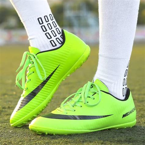 Indoor Soccer Shoes for Kids | Find Best Cleats | CleatsReport