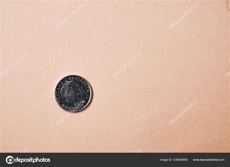 Coins New Zealand New Zealand Dollars Coin – Stock Editorial Photo © utkudemirsoy #539559868