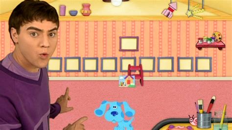 Watch Blue's Clues Season 5 Episode 15: Blue's Clues - The Story Wall ...