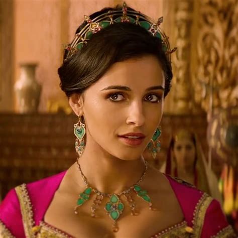 Princess Jasmine - Naomi Scott in Aladdin #aladdin #princessjasmine # ...