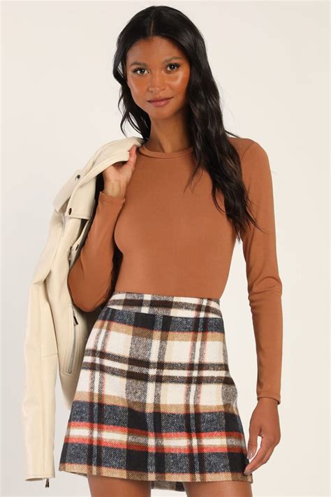 23+ Top Affordable Clothing Stores For Women On A Budget