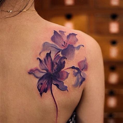 30+ Beautiful Flower Tattoo Designs - Listing More