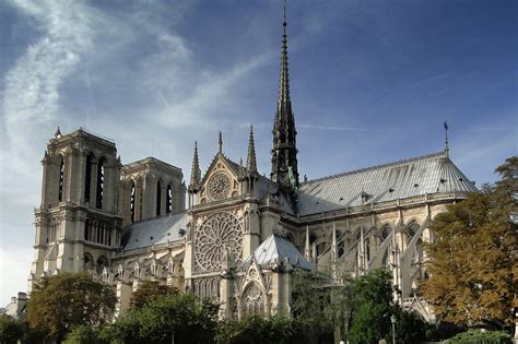File:Cathédrale Notre-Dame de Paris 2011.jpg - Wikimedia Commons