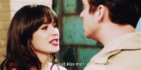 Kiss Me GIF - NewGirl Kiss JustKissMe - Discover & Share GIFs