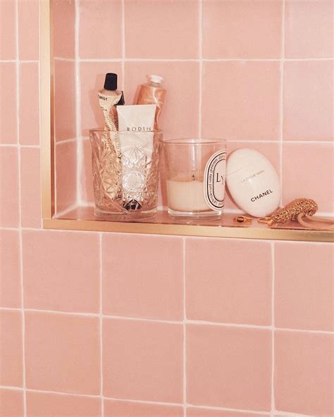Jasmine Dowling on Instagram: “Shooting in this bathroom was such a treat, pink tiles are never ...