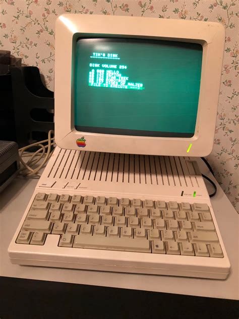 Anyone want to play text based Star Trek on my Apple IIc? : r/geek