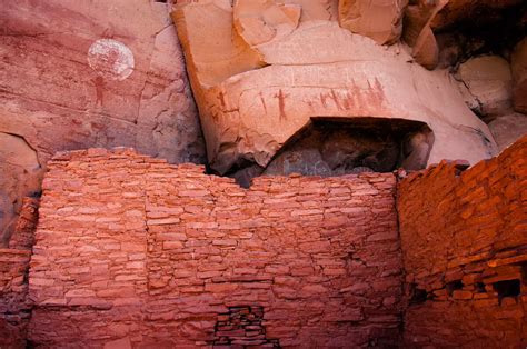 Honanki cliff dwellings | Wondermondo