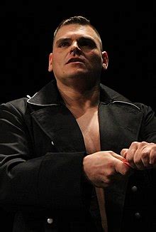 Gunther (wrestler) - Wikipedia