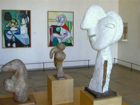 Picasso Museum Antibes. Facts. Collections. Visits.