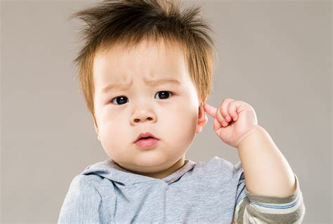Baby Middle Ear Infection: Causes, Symptoms, and Treatment