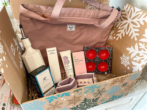 FabFitFun box vs. AllTrue (Causebox) – The Low Low Style