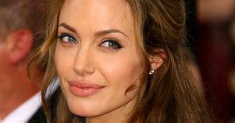 Hottest Women with Hazel Eyes | List of Sexy Hazel-Eyed Celebrities