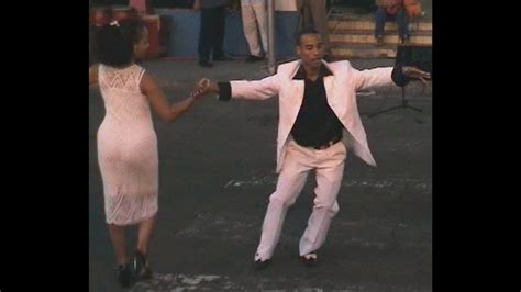 Fabulous Son Dancing in Santiago de Cuba! - YouTube