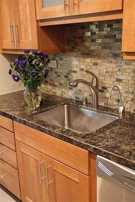 +14 Backsplash Ideas For Black Granite Countertops And Maple Cabinets 2022