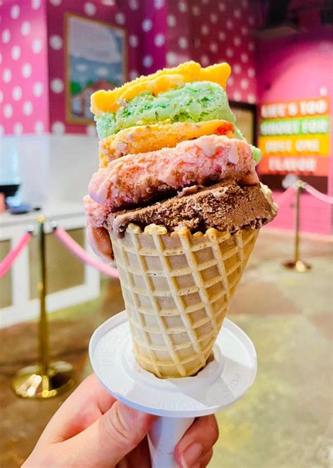 The Original Rainbow Cone, Chicago | Roadtrippers