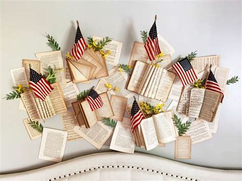 How to Make Vintage Book Wall Decor DIY | Hometalk