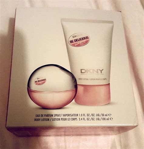 DKNY Be Delicious Fresh Blossom Gift Set 30ml EDP Spray 100ml Body ...