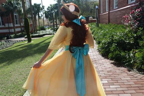 Anastasia (Anastasia) - Other Worlds Cosplay