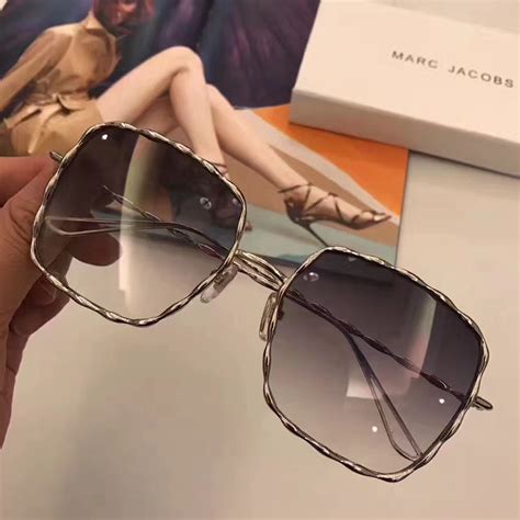 Marc Jacobs woman sunglasses | Fashion eye glasses, Cat eye sunglasses ...