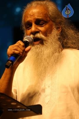 KJ Yesudas Live Concert Photos | Photos Gallery