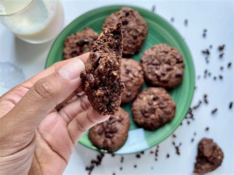 Chocolate Protein Cookies – Gopi's Nourishing Recipes