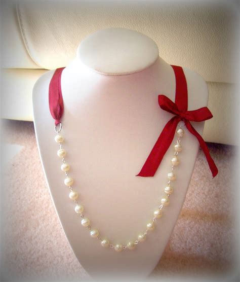 White Pearl Bridal Necklace Vintage Look Bridal Necklace - Etsy