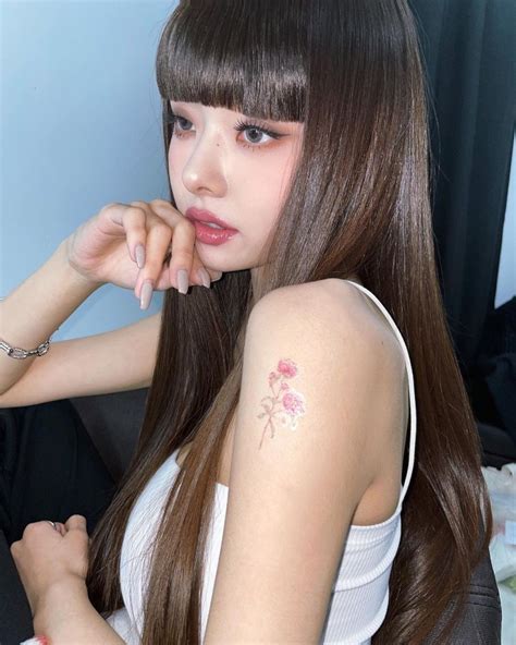 Single’s Inferno’ Star Song Ji Ah Flaunts Doll-Like Transformation ...