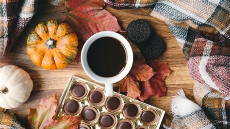 50 Fall Coffee Flavors To Choose - Recipes, Amazon, Starbucks & More - KitchenToast