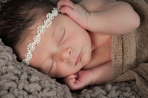 Robinwood Photography: Newborn Baby Girl Portraits ~ Oregon City ...