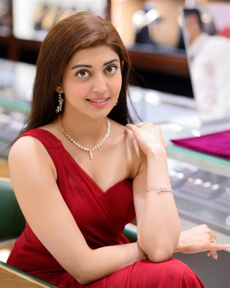 Pranitha Subhash All Films Hit Flop Box Office Analysis - Bollywoodfever