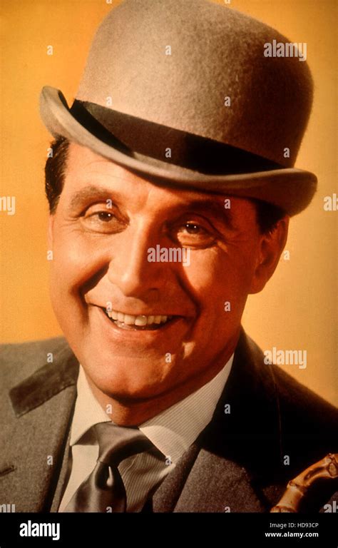 THE AVENGERS, Patrick Macnee, 1961-69 Stock Photo - Alamy