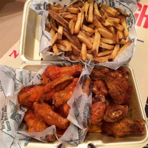 Wingstop Wings / Wingstop Original Hot Wings Recipe | Dandk Organizer / What's in wingstop's ...