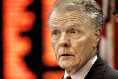 Head of IL Dem Party, Michael Madigan, cuts loose long-time aide after sexual harassment ...