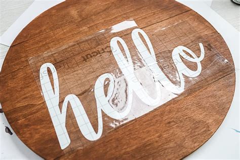 DIY Round Wood Door Hanger with a Cricut Machine - Angie Holden The ...