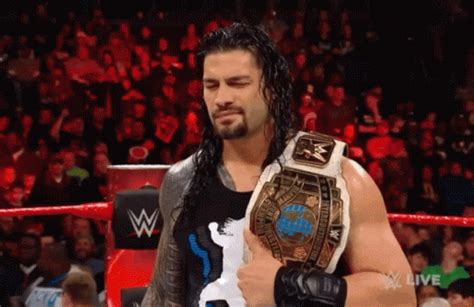 Roman Reigns GIF - Roman Reigns RomanReigns - Discover & Share GIFs