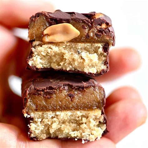 Vegan Candy Bars Snickers – Simple Zeti