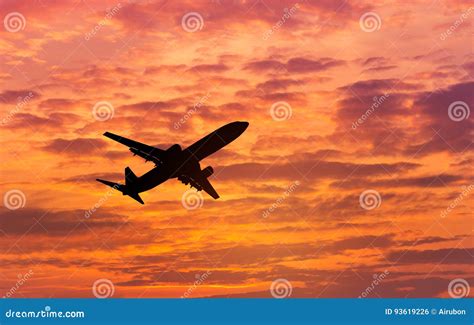 Silhouette Passenger Airplane Flying Away In To Sky During Sunset Royalty-Free Stock Photography ...